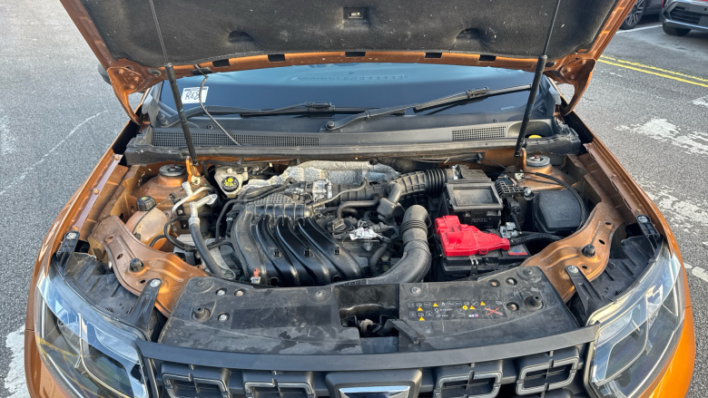 Dacia Duster 1.6 SCe Essential 5dr Petrol Estate